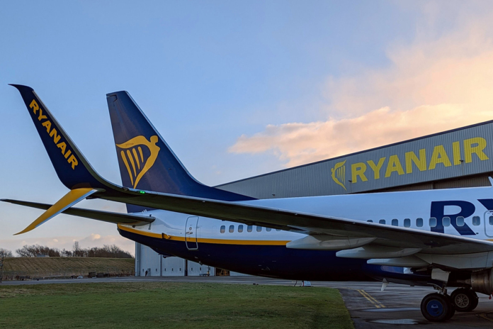 Ryanair riporta profitti in aumento dopo aver alzato i prezzi