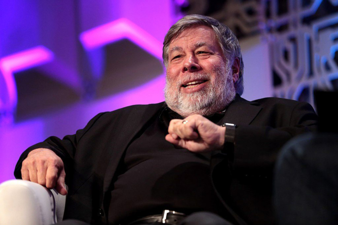 Steve Wozniak, co-fondatore di Apple, ricoverato in Messico