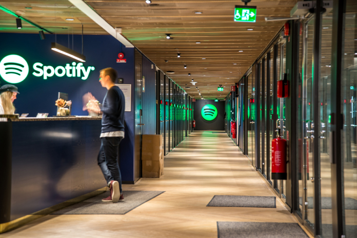 Spotify taglia circa 1.500 posti di lavoro