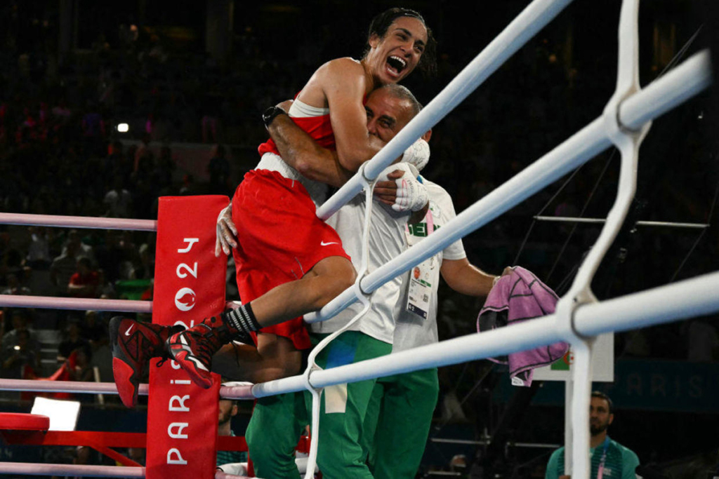 Imane Khelif medaglia d'oro alle Olimpiadi di Parigi 2024